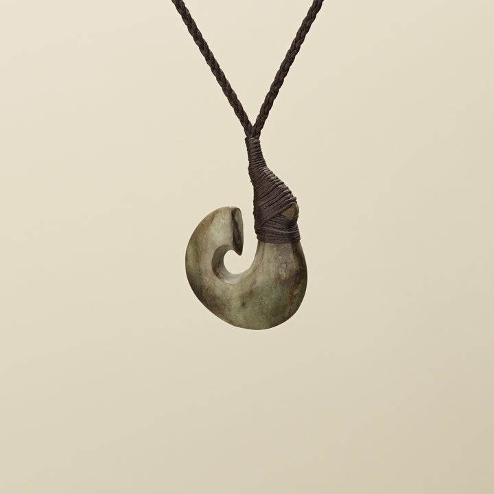 Raukaraka Hei Matau Pounamu Pendant Small