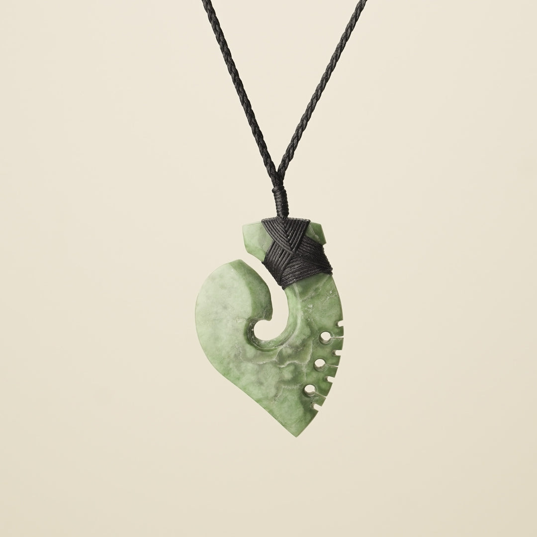 Hei Matau Inanga Greenstone Medium – Large Pendant