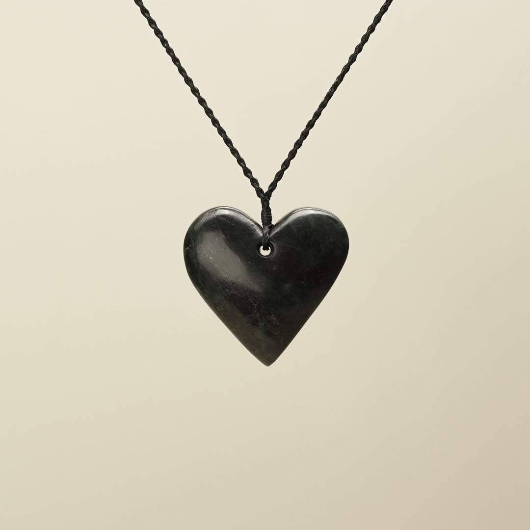 Kawakawa Pounamu Manawa XL Pendant