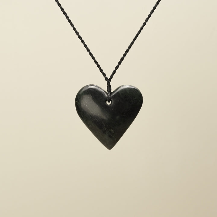 Kawakawa Pounamu Manawa XL Pendant