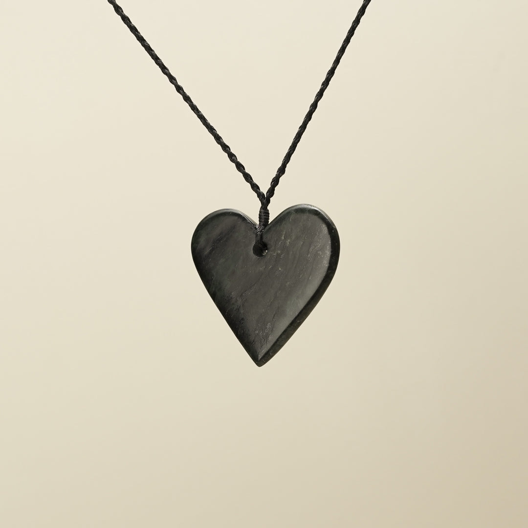 Kawakawa Pounamu Manawa XL Pendant