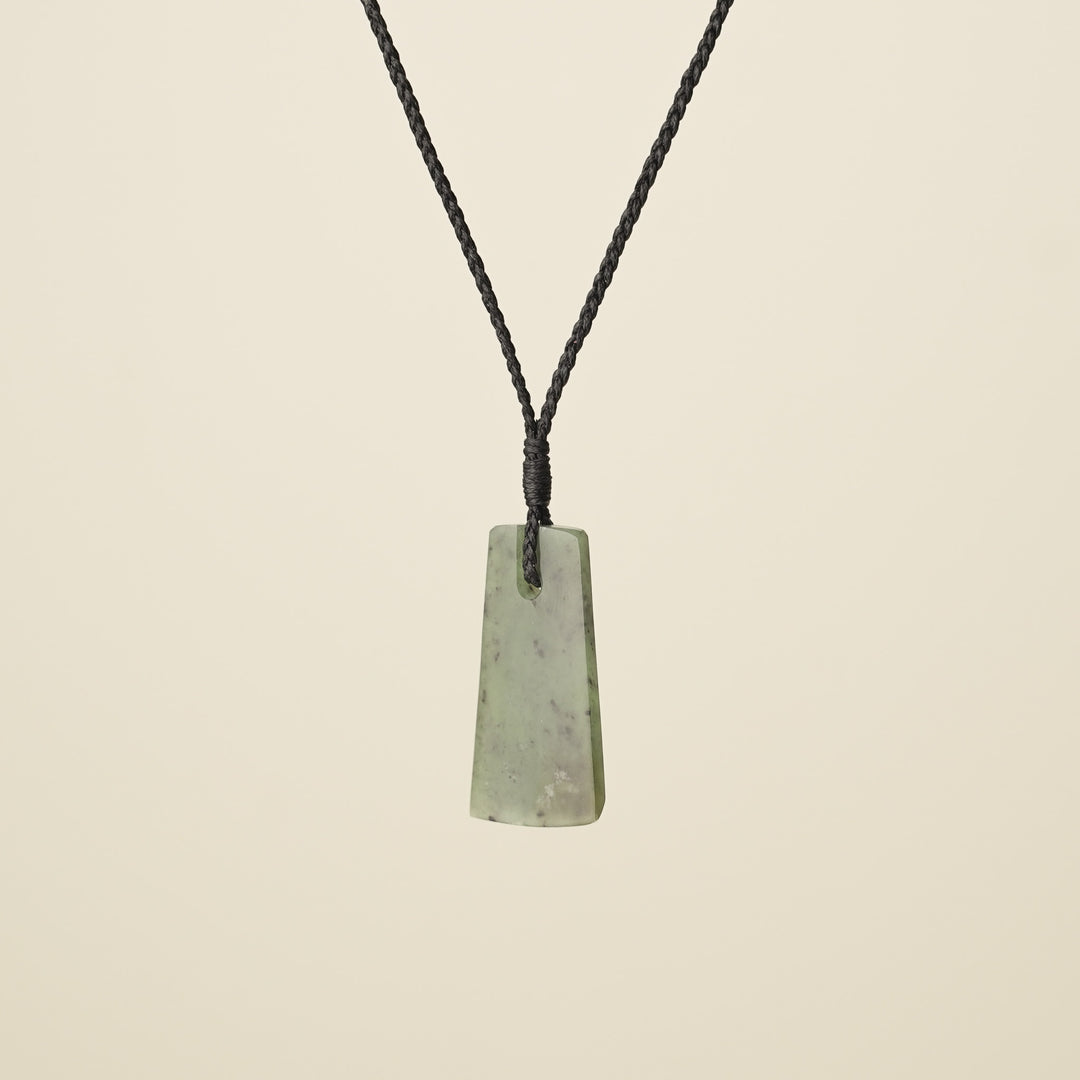 Toki Kawakawa Matte Pounamu Small, Black Binding