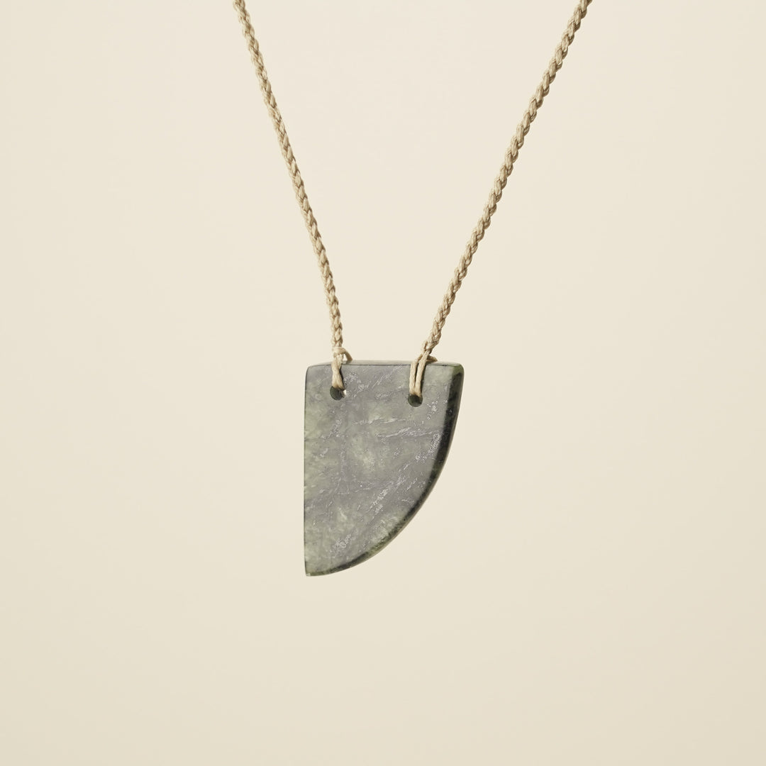 Niho Tooth Pounamu Medium Pendant, Tan Binding