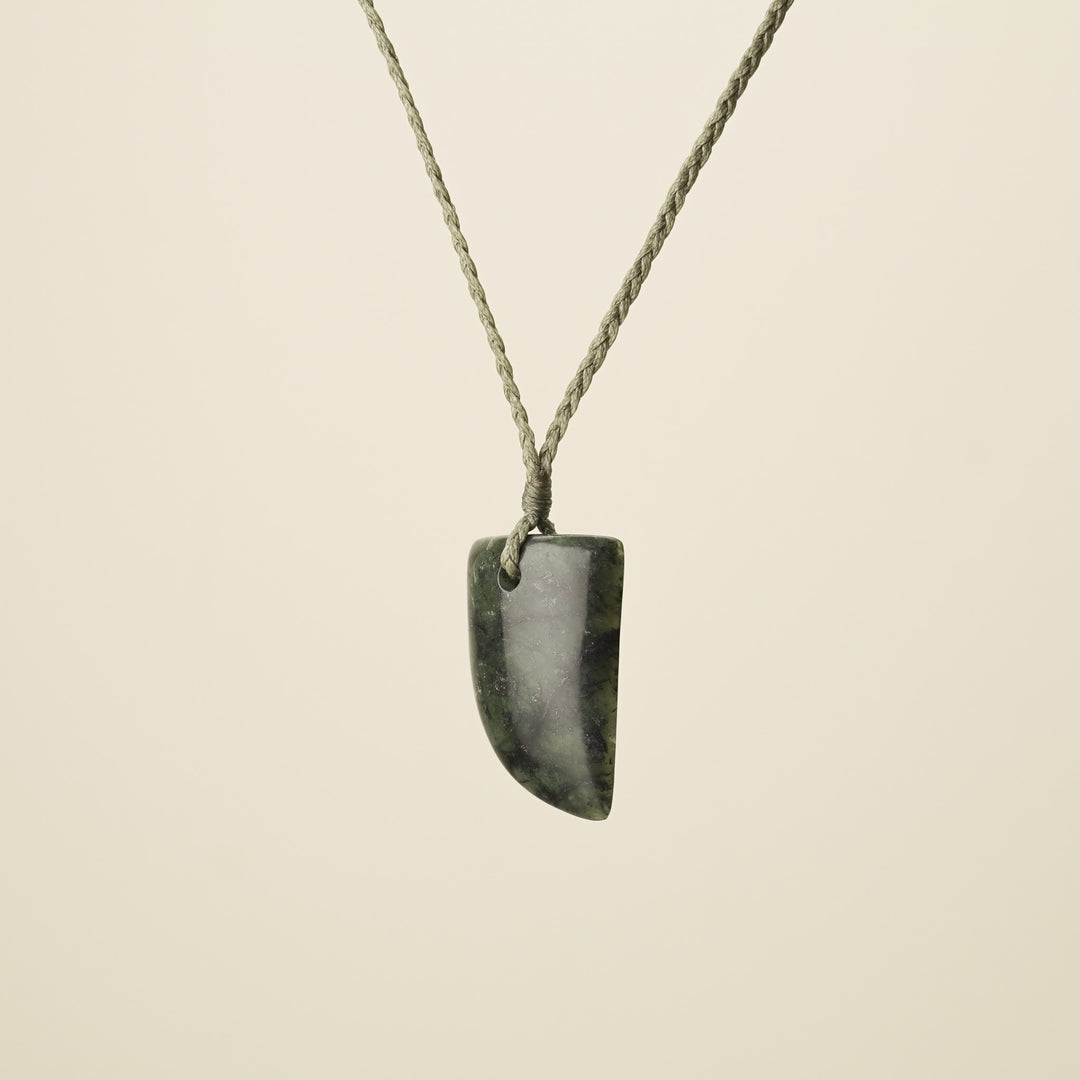 Niho Tooth Pounamu Medium Kawakawa Pendant
