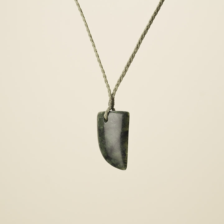 Niho Tooth Pounamu Medium Kawakawa Pendant