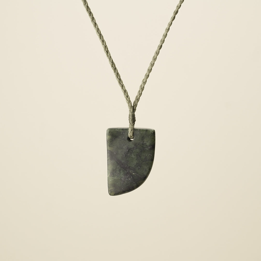 Niho Tooth Pounamu Medium Kawakawa Pendant
