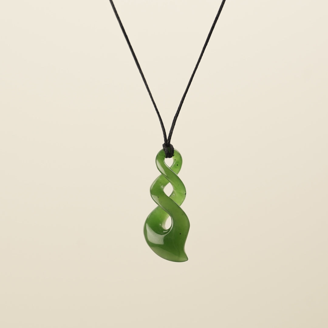 Pikorua Greenstone Small Pendant