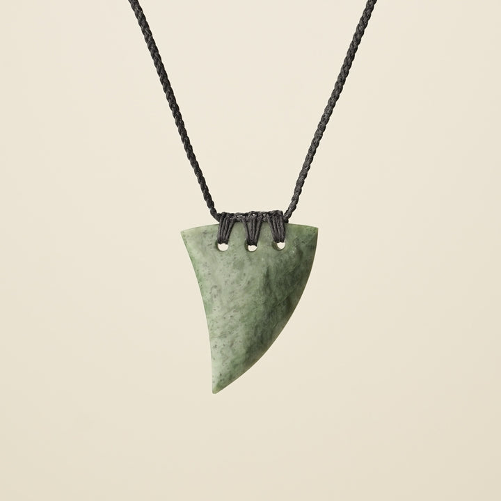 Niho – Tooth Inanga Pounamu Medium Pendant I