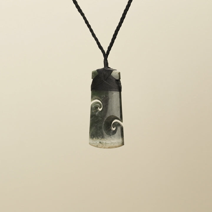 Toki with Koru Raukaraka Pounamu Large, Black Binding