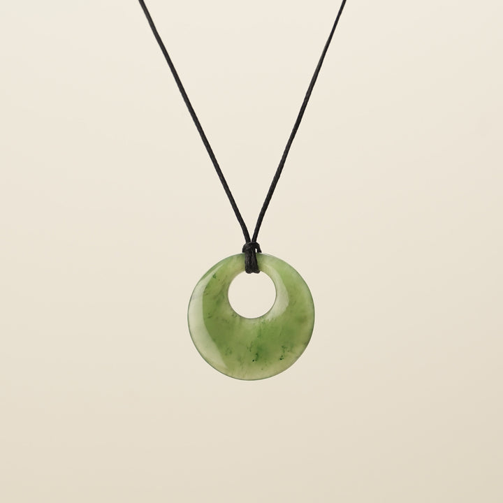Porowhita Circle of life, Offset Pendant