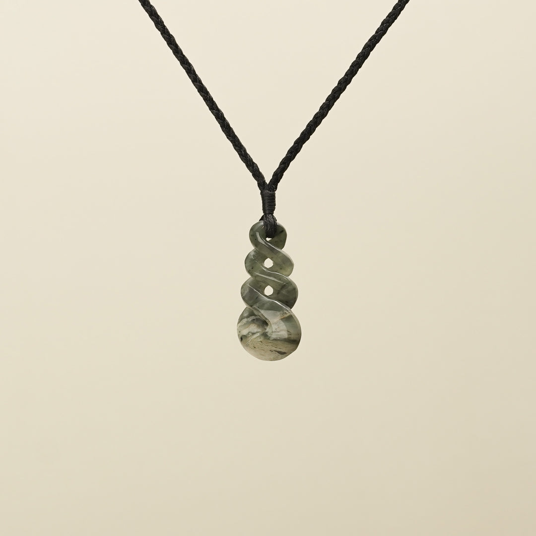 Small Raukaraka Greenstone Pikorua Pendant