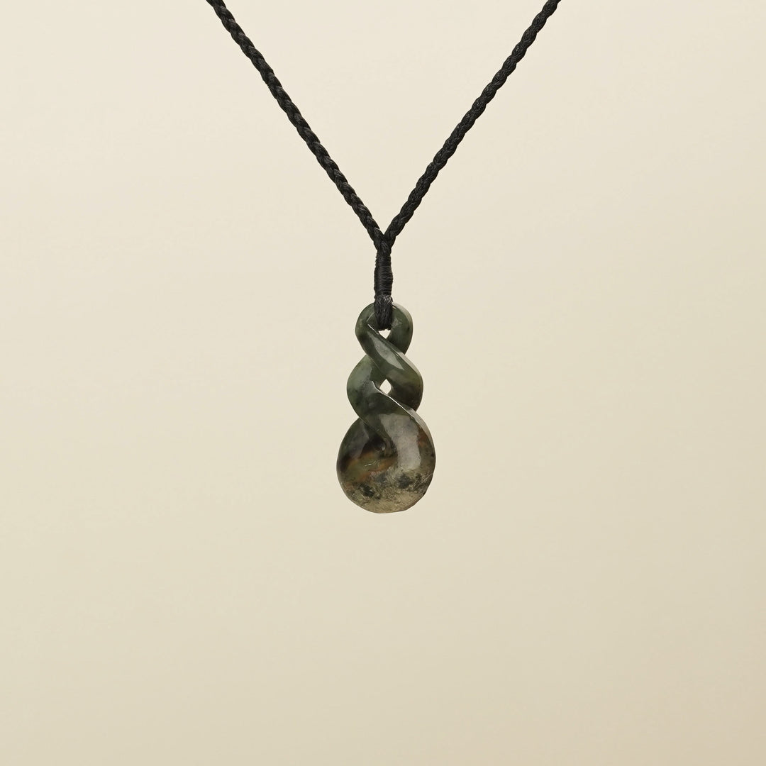 Raukaraka Pounamu Pikorua Pendant Small-Medium