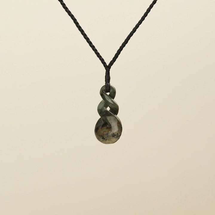 Raukaraka Pounamu Pikorua Pendant Small-Medium