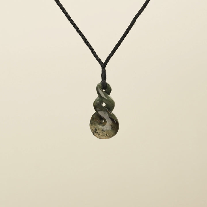 Raukaraka Pounamu Pikorua Pendant Small-Medium
