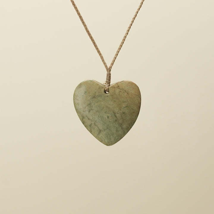 Manawa Raukaraka Large Pounamu Pendant