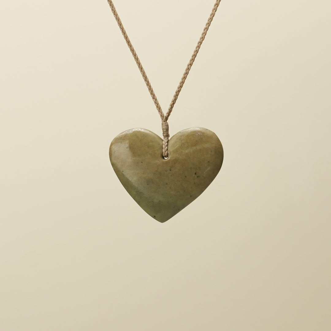 Manawa Raukaraka Large Pounamu Pendant