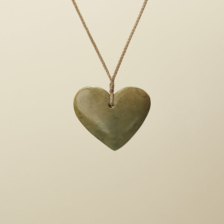 Manawa Raukaraka Large Pounamu Pendant