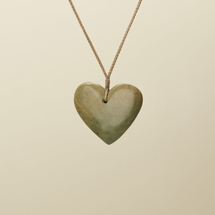 Manawa Raukaraka Large Pounamu Pendant