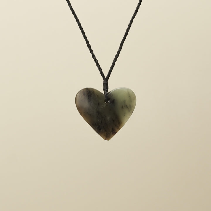 Manawa Heart Inanga Medium Pounamu Pendant