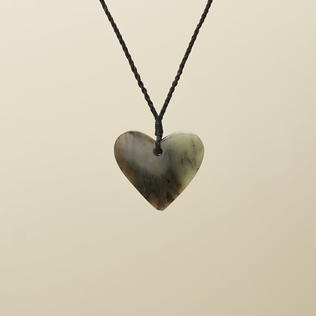 Manawa Heart Inanga Medium Pounamu Pendant