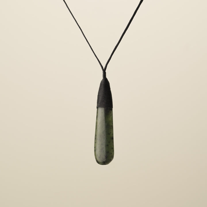 Roimata Pounamu Medium Bound