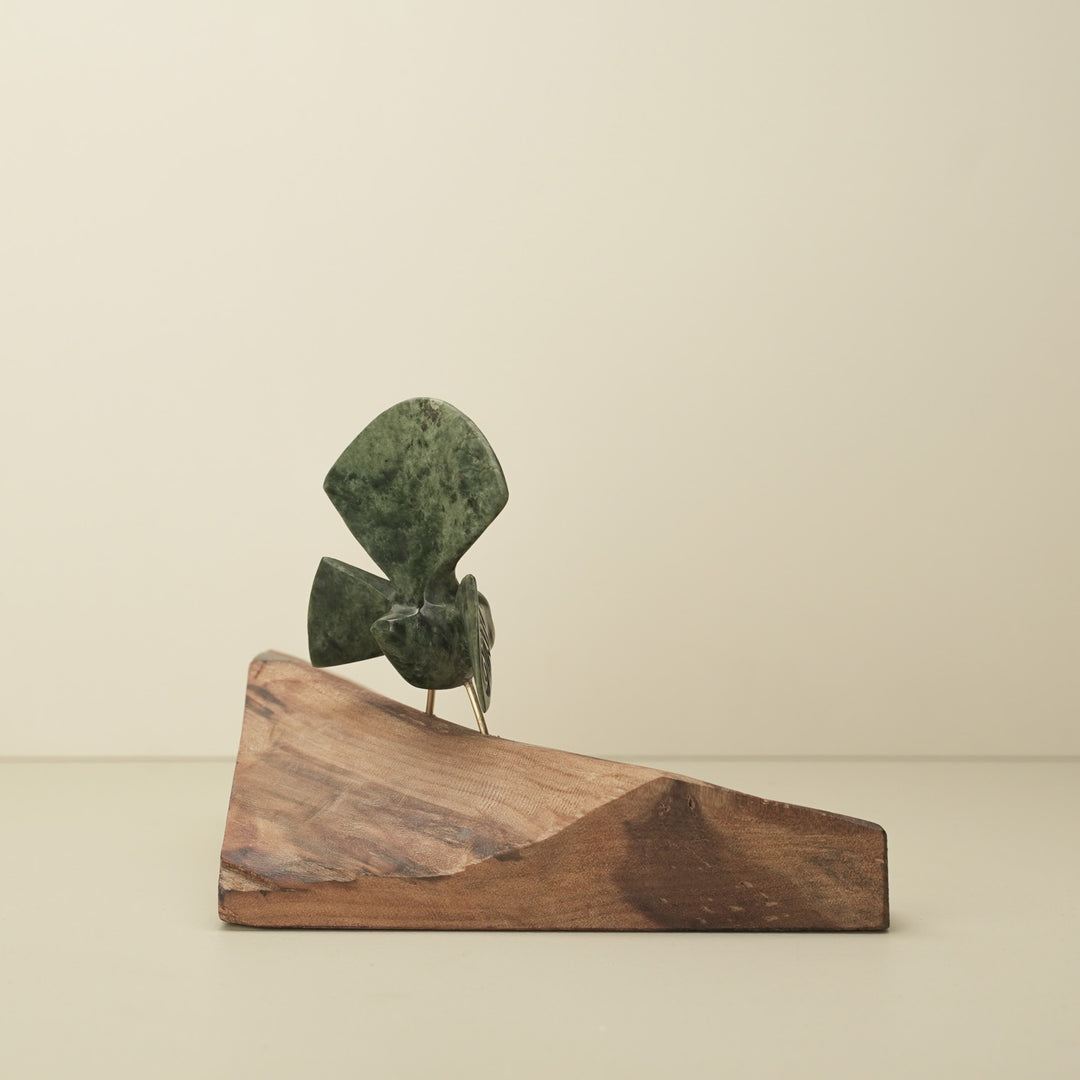 Pīwaiwaka (Fantail) Pounamu Whakairo Sculpture