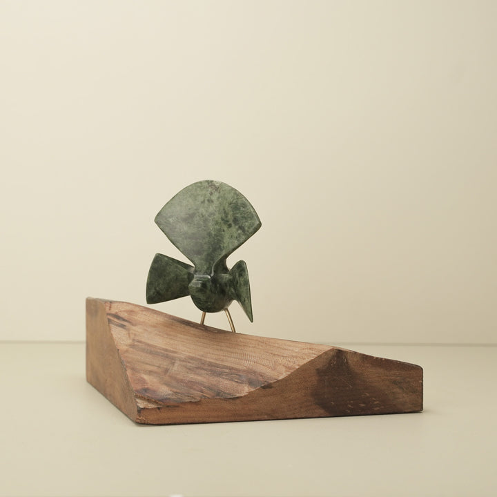 Pīwaiwaka (Fantail) Pounamu Whakairo Sculpture