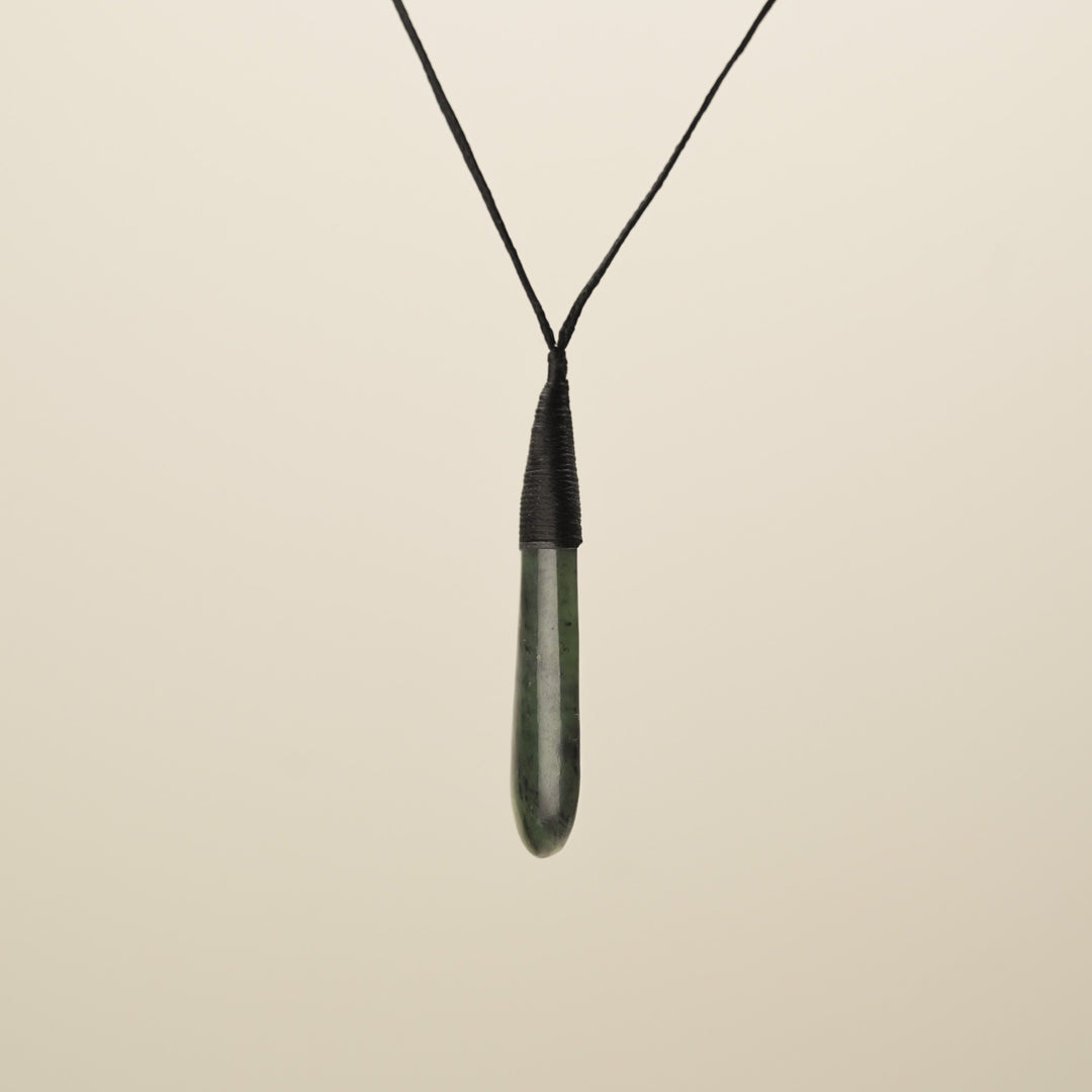 Roimata Pounamu Medium Bound