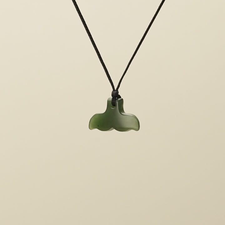 Whaletail Extra Small Pounamu Pendant