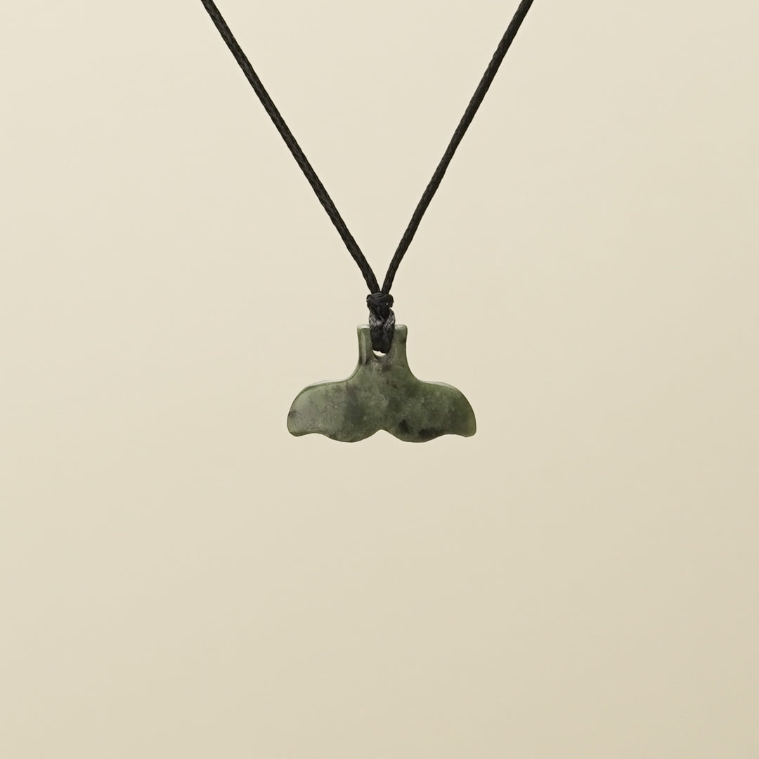 Whaletail Extra Small Pounamu Pendant