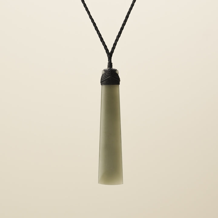 Medium Large Greenstone Toki