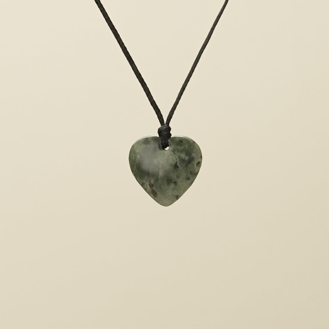 Manawa Heart Extra Small Pounamu Pendant