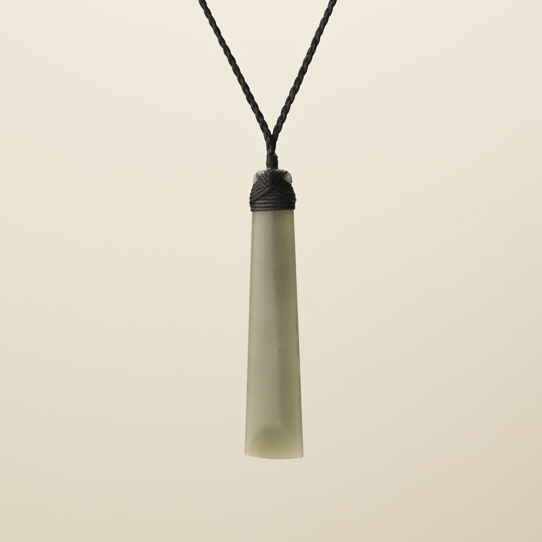 Medium Large Greenstone Toki