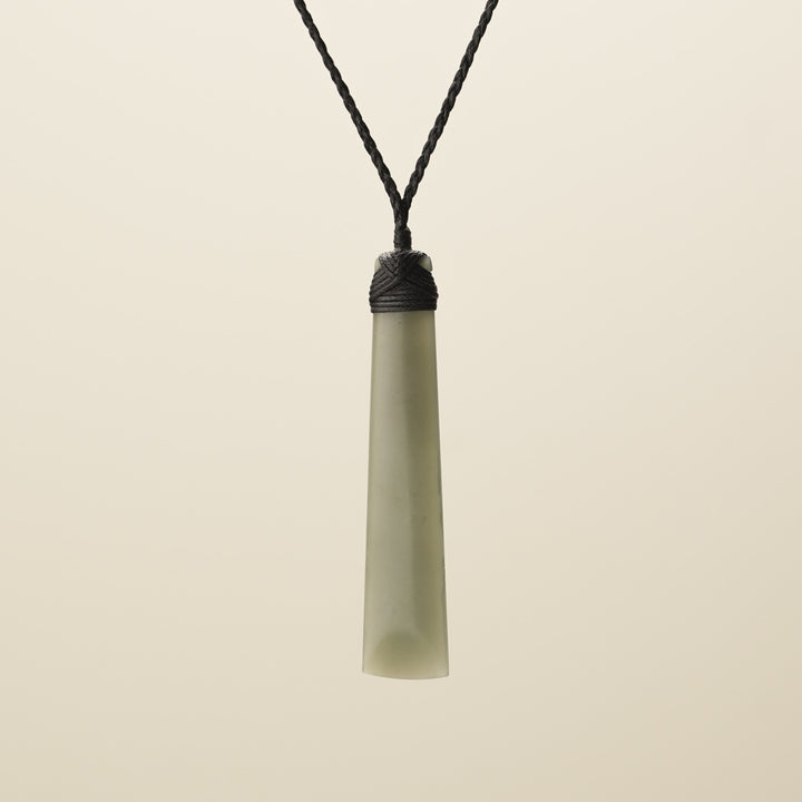Medium Large Greenstone Toki
