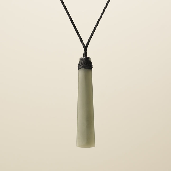 Medium Large Greenstone Toki