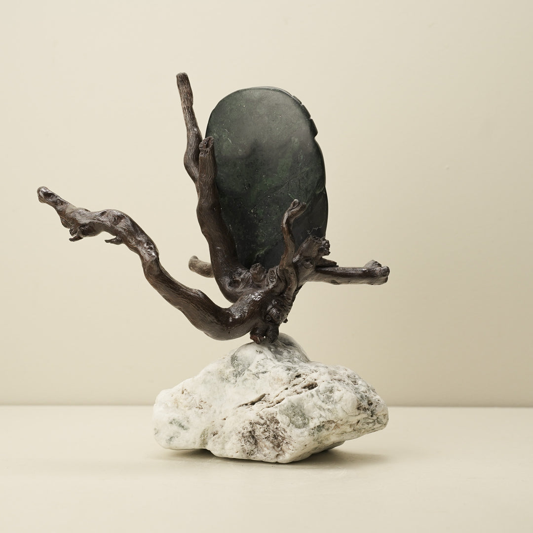 Tāne Mahuta Pounamu Sculpture – Growth & Guardianship