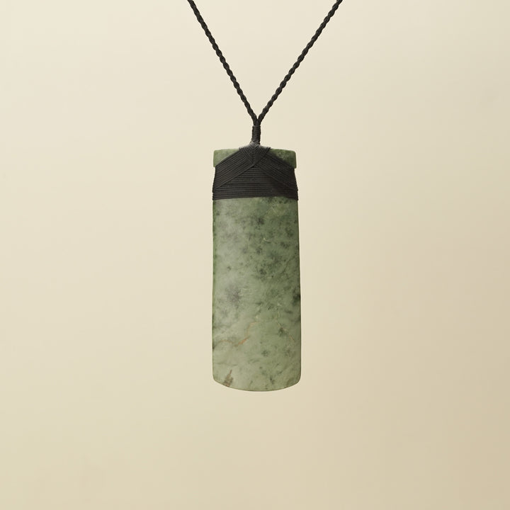 Extra Large Toki Whakarei Pounamu Pendant