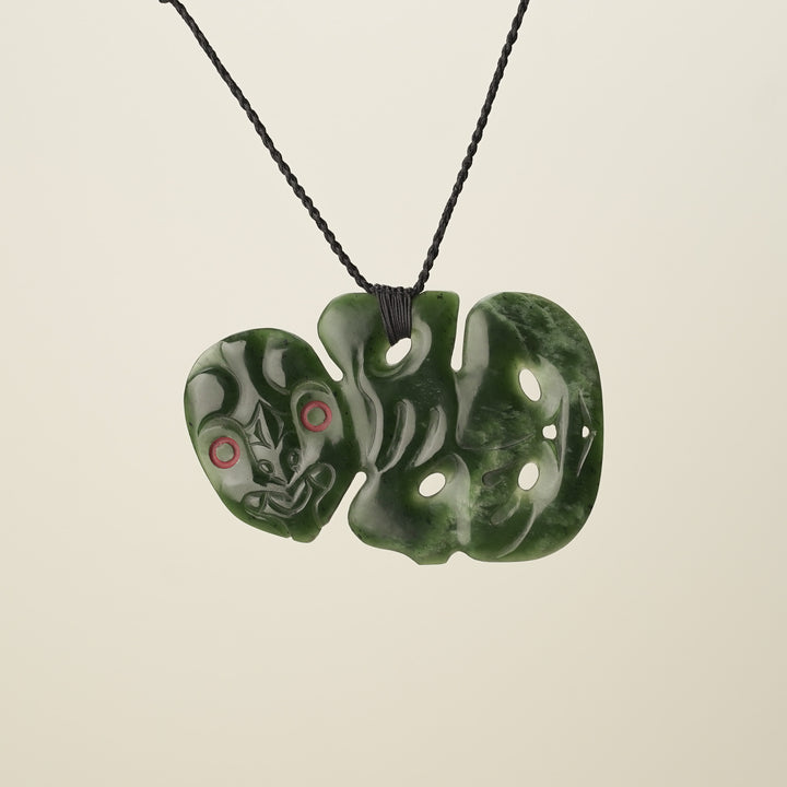 Hei Tiki Pounamu Pendant Kawakawa XL