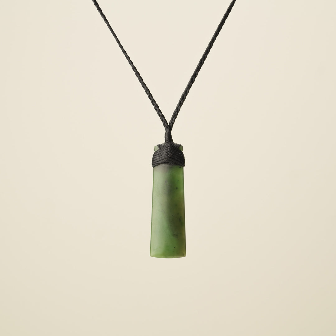 Slim Kawakawa Toki Small, Black Binding
