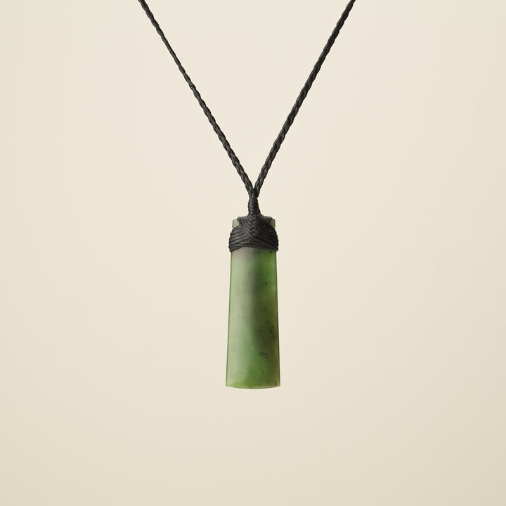 Slim Kawakawa Toki Small, Black Binding