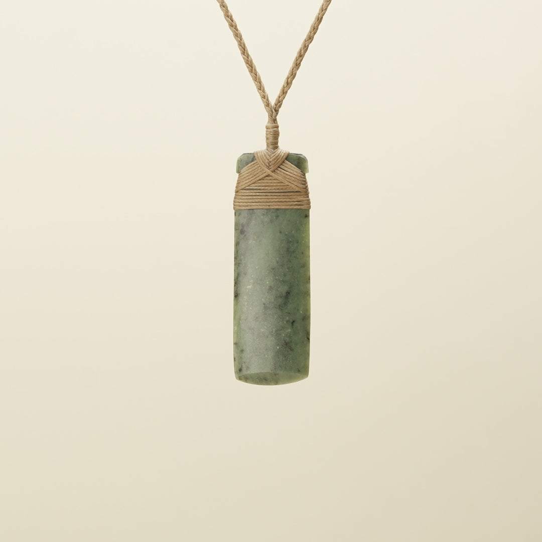 Toki Small Medium Inanga Pounamu Pendant