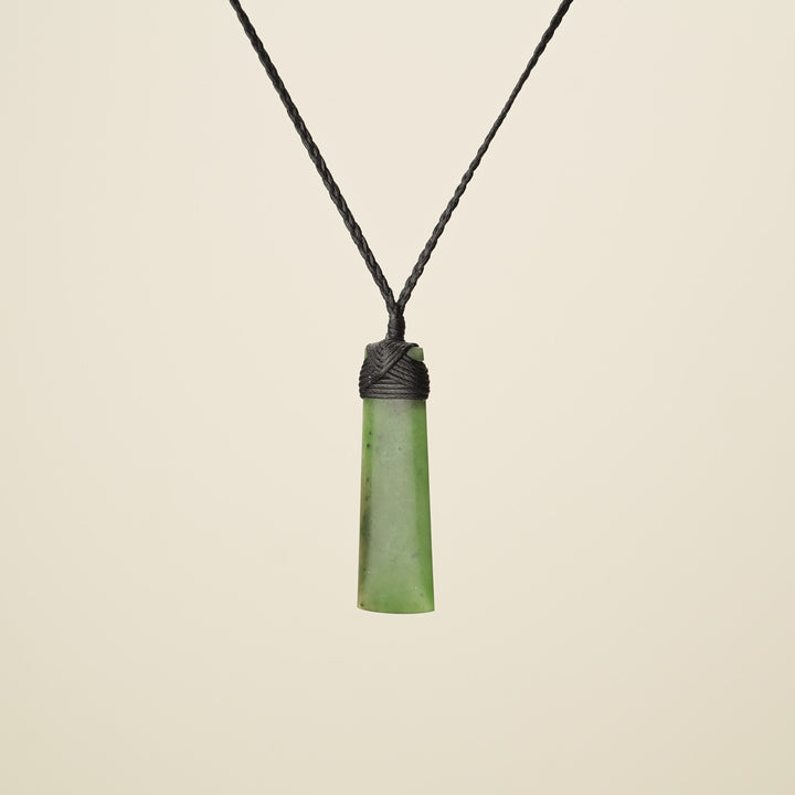 Slim Kawakawa Toki Small, Black Binding