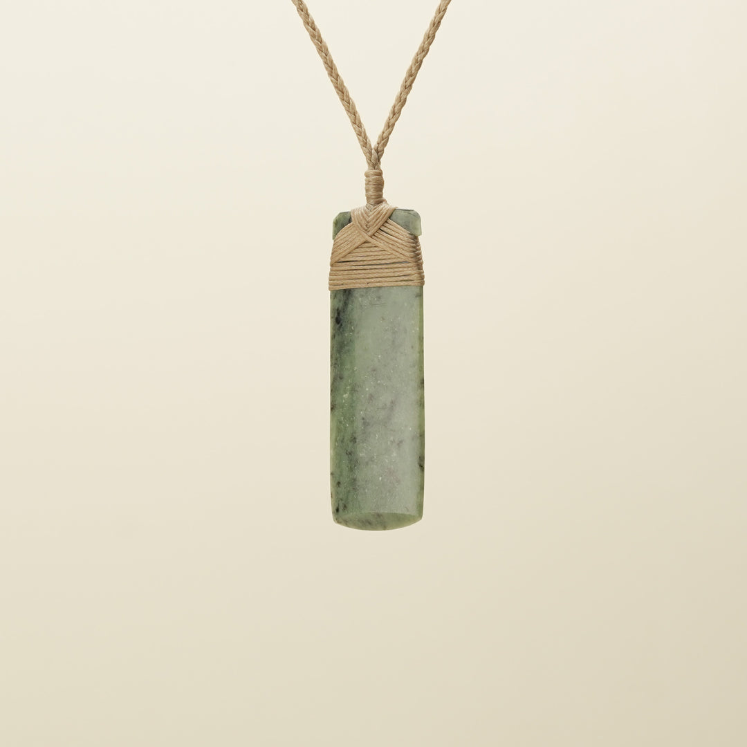 Toki Small Medium Inanga Pounamu Pendant