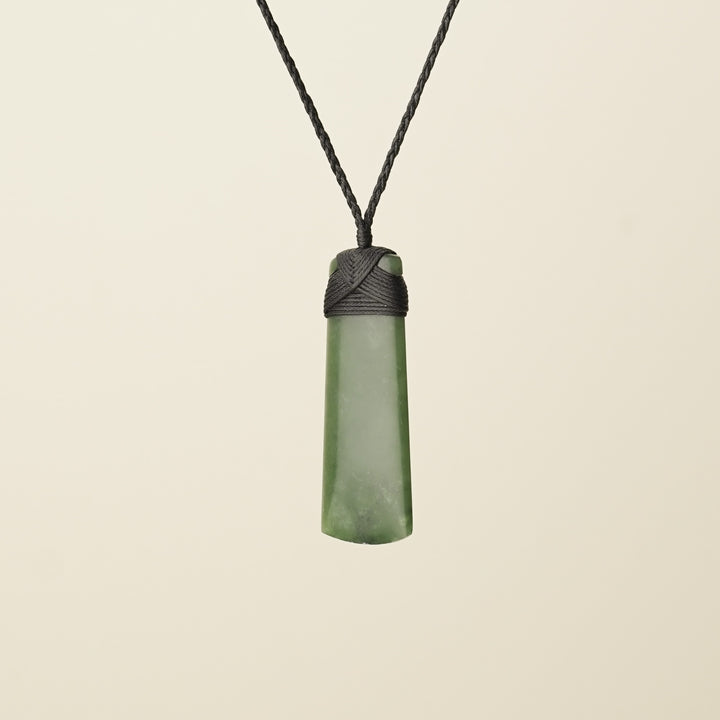 Toki Kawakawa Polished Pounamu Medium Large