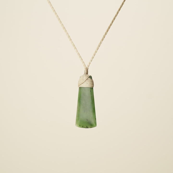 Small Matte Kawakawa Toki, Tan Binding