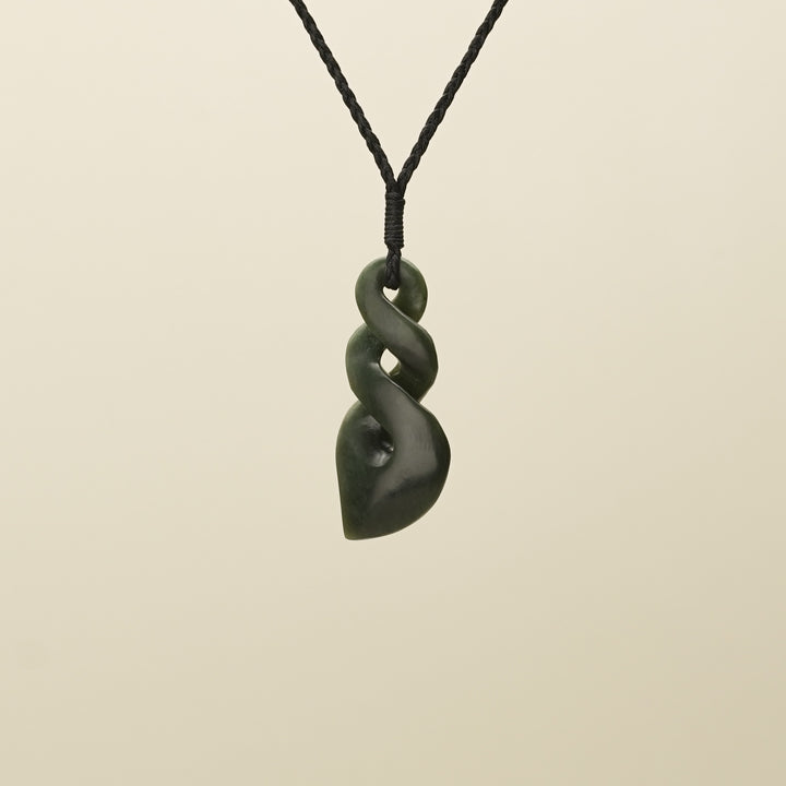 Kawakawa Inanga Pikorua Twist Large Pounamu Pendant