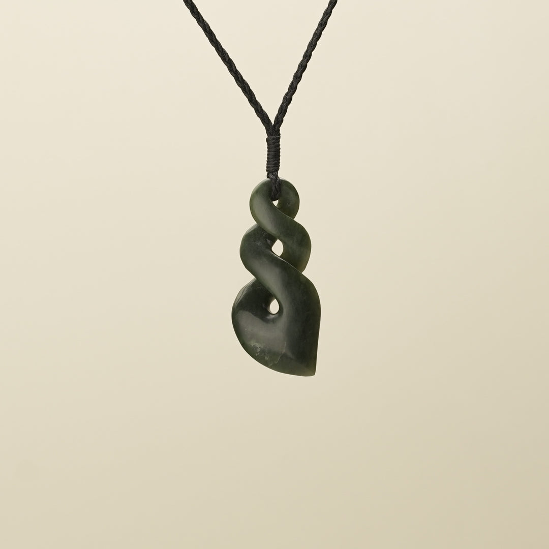 Kawakawa Inanga Pikorua Twist Large Pounamu Pendant