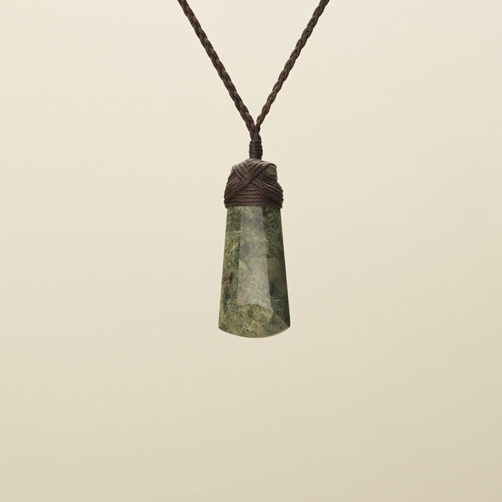 Extra Small Raukaraka Toki Pounamu Pendant