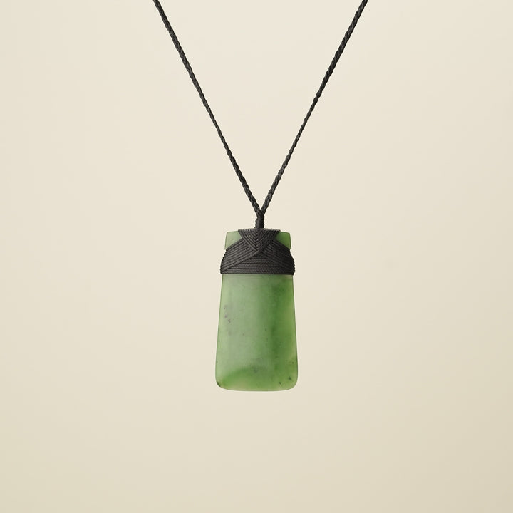 Medium Large Greenstone Toki