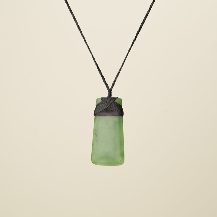 Medium Large Greenstone Toki